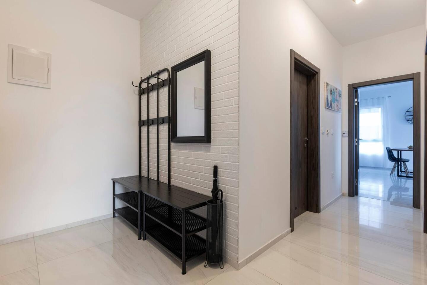 La Terrazza * * * *city Center Lux New Apt+parking Appartamento